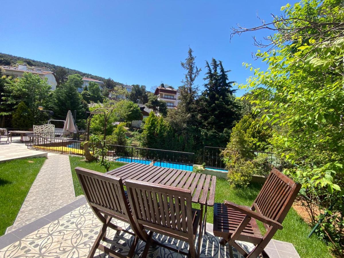 Bueyuekada Apart Hotel - Karadag Apart Адалар Екстериор снимка
