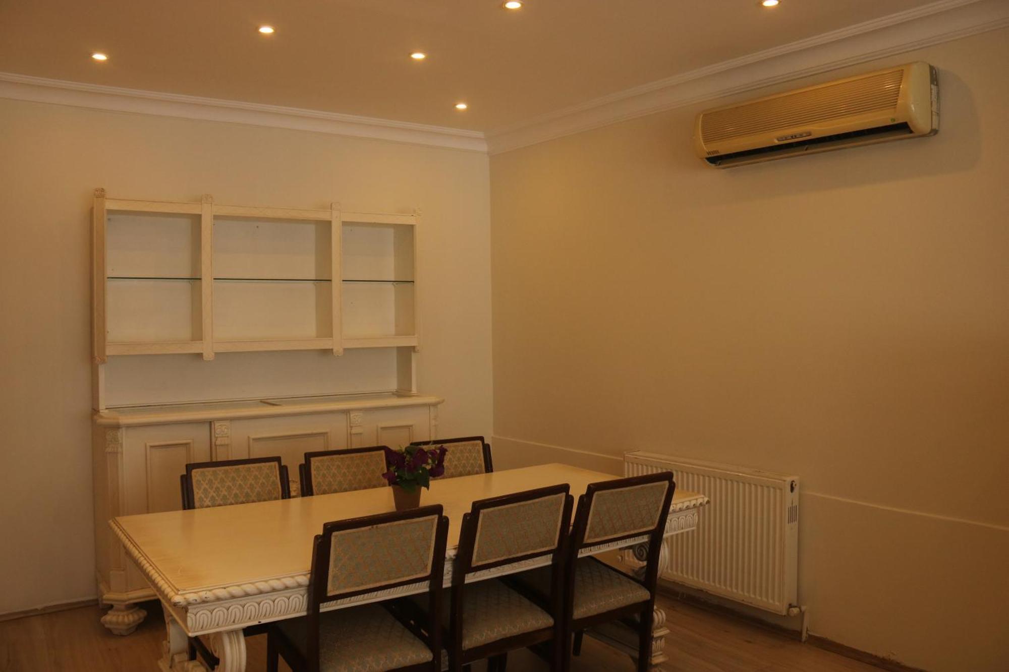 Bueyuekada Apart Hotel - Karadag Apart Адалар Екстериор снимка
