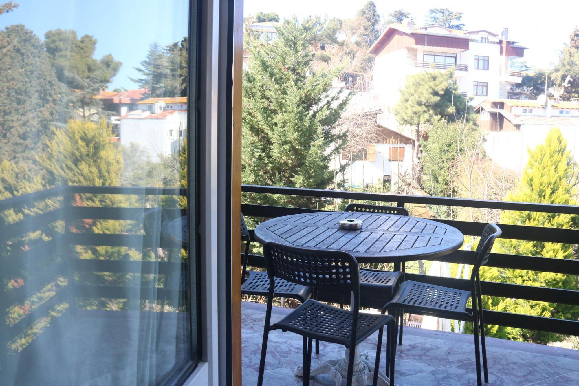 Bueyuekada Apart Hotel - Karadag Apart Адалар Екстериор снимка
