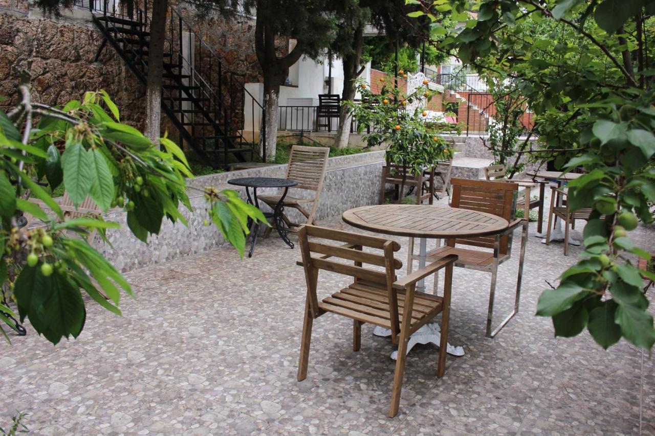 Bueyuekada Apart Hotel - Karadag Apart Адалар Екстериор снимка