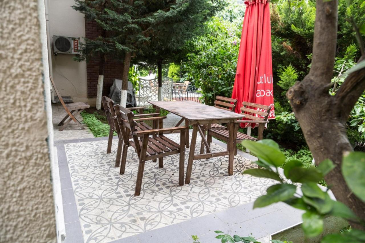 Bueyuekada Apart Hotel - Karadag Apart Адалар Екстериор снимка
